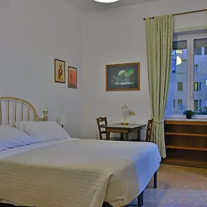 Bed & Breakfast Elion